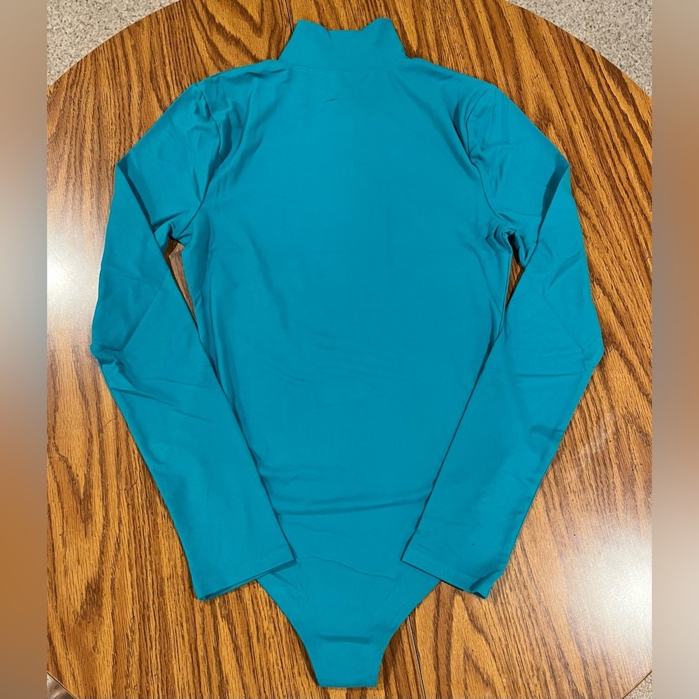 Zenana Teal Long Sleeved Bodysuit - Size Small - NWT - Picture 2 of 7